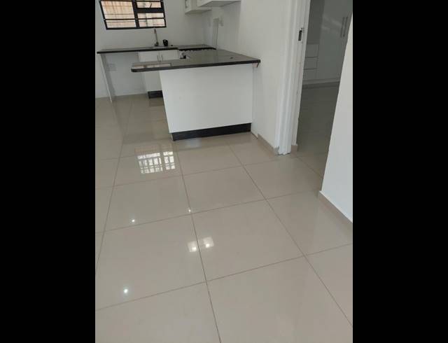 1 BEDROOM PROPERTY TO RENT IN PARKTOWN